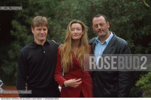 Caption: Nome:.SEAN BEAN, NATASHA MC ELHONE E JEAN RENO.Descrizione:.CINEMA ATTORI / MOSTRA DEL CINEMA .CINEMA ACTORS / {VENICE} FILM FESTIVAL.Credit:.Graziano Arici/Rosebud2/.Costo:.A.Nazione:..Cittˆ:..Data:.1998