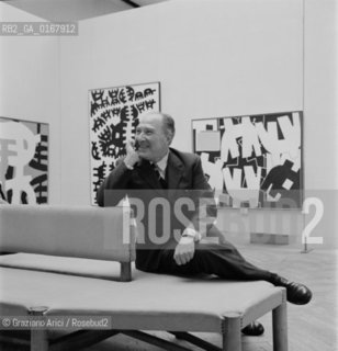 THE PAINTER GIUSEPPE CAPOGROSSI AT INTERNATIONAL ART EXPOSITION IN VENICE - 1961 © ARCHIVIO Graziano Arici/Rosebud2  / ARTE / PITTORE / BIENNALE DARTE