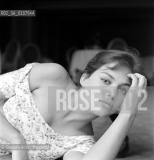 THE ACTRESS CLAUDIA CARDINALE   AT INTERNATIONAL FILM FESTIVAL  IN VENICE - 1958 - © ARCHIVIO Graziano Arici/Rosebud2  / ATTRICE / MOSTRA DEL CINEMA
