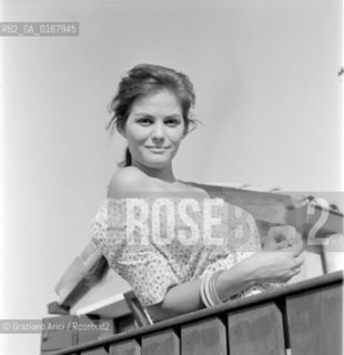 THE ACTRESS CLAUDIA CARDINALE   AT INTERNATIONAL FILM FESTIVAL  IN VENICE - 1958 - © ARCHIVIO Graziano Arici/Rosebud2  / ATTRICE / MOSTRA DEL CINEMA
