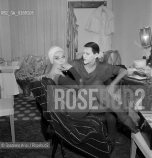 THE DANCER LUDMILLA TCHERINA DURING THE REHERSAL OF   LA DAMA SPAGNOLA E IL CAVALIERE ROMANO   AT THE THEATRE  LA FENICE  IN VENICE - 1961 - © ARCHIVIO Graziano Arici/Rosebud2  / FENICE / BALLETTO / BALLERINA /