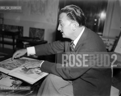 THE PAINTER SALVADOR DALI - VENICE - 1948 - © ARCHIVIO Graziano Arici/Rosebud2  / ARTE / PITTORE /