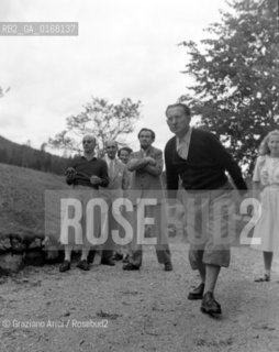 THE ITALIAN POLITICIAN ALCIDE DE GASPERI IN THE VILLAGE OF BELLAMONTE  ( TRENTINO ) - 1948 © ARCHIVIO Graziano Arici/Rosebud2  / BOCCE