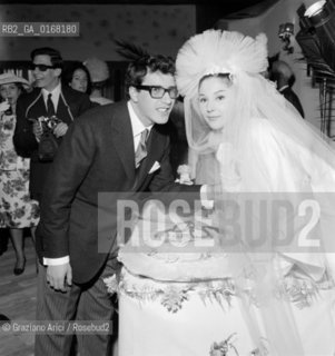 THE MARRIAGE OF THE POP SINGER PEPPINO DI CAPRI - 196? © ARCHIVIO Graziano Arici/Rosebud2  / MUSICA / POP ROCK JAZZ