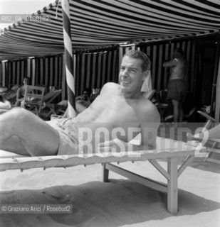 THE SPORTMAN JOE DI MAGGIO AT VENICE LIDO BEACH - 195?  © ARCHIVIO Graziano Arici/Rosebud2  / SPORT /