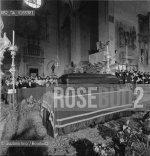 THE FUNERAL OF THE COMPOSER IGOR STRAVINSKIJ IN VENICE - 1971 -  © ARCHIVIO Graziano Arici/Rosebud2  / MUSICA / COMPOSITORE / FUNERALE