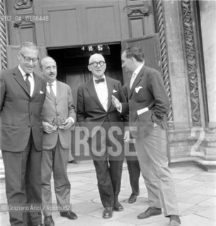 THE ARCHITECT, TOWN - PLANNER AND PAINTER LE CORBUSIER (CHARLES-EDOUARD JEANNERET)  WITH ART HISTORIAN GIUSEPPE MAZZARIOL IN VENICE - 1965 - © ARCHIVIO Graziano Arici/Rosebud2  / ARCHITETTO / URBANISTA / PITTORE / STORICO DELLARTE / ARCHITETTURA / ARTE