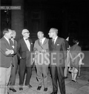 THE ARCHITECT, TOWN - PLANNER AND PAINTER LE CORBUSIER (CHARLES-EDOUARD JEANNERET)  WITH ART HISTORIAN GIUSEPPE MAZZARIOL IN VENICE - 1965 - © ARCHIVIO Graziano Arici/Rosebud2  / ARCHITETTO / URBANISTA / PITTORE / STORICO DELLARTE / ARCHITETTURA / ARTE