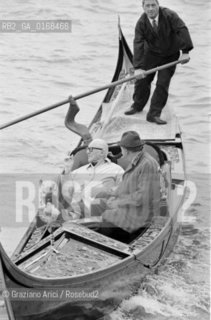 THE ARCHITECT, TOWN - PLANNER AND PAINTER LE CORBUSIER (CHARLES-EDOUARD JEANNERET)  WITH ART HISTORIAN GIUSEPPE MAZZARIOL ON A GONDOLA IN VENICE - 1965 - © ARCHIVIO Graziano Arici/Rosebud2  / ARCHITETTO / URBANISTA / PITTORE / STORICO DELLARTE / GONDOLA / ARCHITETTURA / ARTE