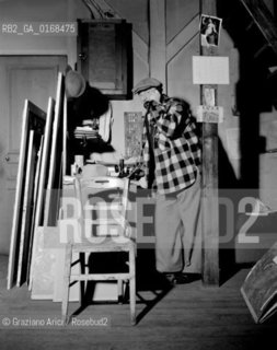 THE PAINTER FERNAND LEGER AT HOME IN PARIS - 1950 - © ARCHIVIO Graziano Arici/Rosebud2  / ARTE / PITTORE
