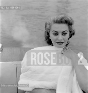 THE  ACTRESS SOPHIA LOREN  IN VENICE - 1955 - © ARCHIVIO Graziano Arici/Rosebud2  / ATTRICE /