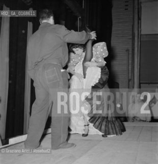 THE ACTRESS ANNA MAGNANI IN A THEATER IN S.REMO (ITALY) DURING THE REPETITION OF A MUSICAL - 1953  © ARCHIVIO Graziano Arici/Rosebud2  / LATTRICE / CINEMA