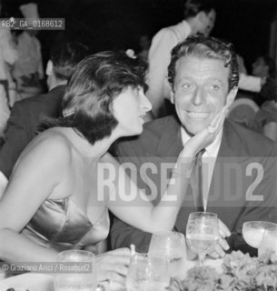 THE ACTRESS ANNA MAGNANI WITH THE COUNT DAVANZO IN VENICE - 1950  © ARCHIVIO Graziano Arici/Rosebud2  / LATTRICE / CINEMA