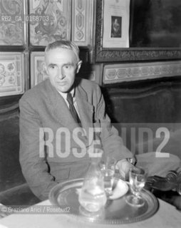 THE PAINTER GIORGIO MORANDI AT CAFFE FLORIAN IN VENICE - 1948 © ARCHIVIO Graziano Arici/Rosebud2  / ARTE / PITTORE
