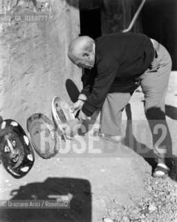 THE ARTIST PAINTER PABLO PICASSO - PARIS - 1948 - © ARCHIVIO Graziano Arici/Rosebud2  / ARTE /