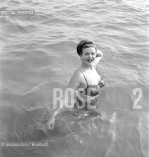 THE OPERA SINGER MARCELLA POBBE AT VENICE LIDO BEACH - 1962 © ARCHIVIO Graziano Arici/Rosebud2  /MUSICA LIRICA / CANTANTE