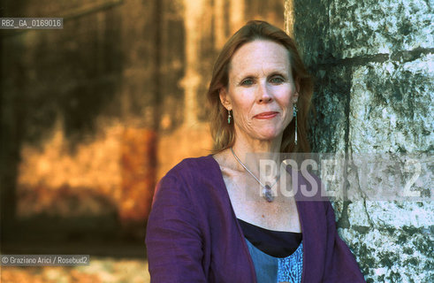 THE DANCER AND COREOGRAPHER CAROLYN CARLSON - 2001 @ Graziano Arici/Rosebud2 / DANZA / BALLETTO