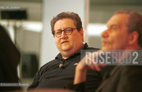 FONDAMENTA 14/17 GIUGNO 2001: CORPI - IL CANTANTE PAOLO CONTE CON VINCENZO MOLLICA E DANIELE DEL GIUDICE   - ©Graziano Arici/Rosebud2
