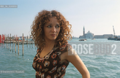 Nome: .GOLINO VALERIA.Descrizione: .CINEMA ATTRICE A VENEZIA.Credit: .Graziano Arici/Rosebud2/.Costo: .A.Nazione: .ITALIA.Cittˆ: ..Data: .2001