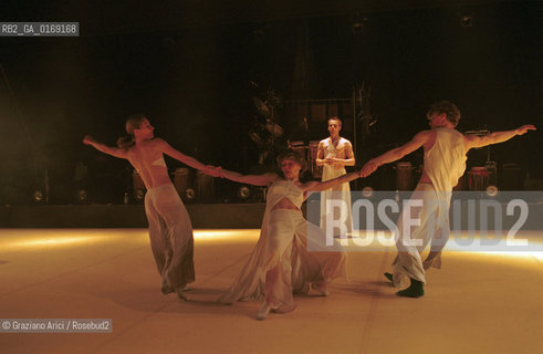 VENICE 22/06/2001 - LA BIENNALE DI VENEZIA : DANZAMUSICATEATRO- REHEARSAL OF KAZE, COREOGRAPHER TERO SAARINEN, TOOTHPICK COMPANY, MUSIC BY YAS-KAZ - ©Graziano Arici/Rosebud2 / BALLO / BALLETTO