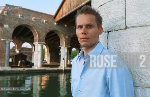 THE DANCER AND COREOGRAPHER TERO SAARINEN - 2001 @ Graziano Arici/Rosebud2 / DANZA / BALLETTO