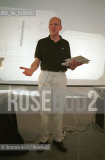 FONDAMENTA 14/17 GIUGNO 2001: CORPI - IL MATEMATICO THOMAS BETH ( GERMANIA) - ©Graziano Arici/Rosebud2