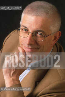 Nome: .VIANELLO MICHELE.Descrizione: .POLITICO VICE-SINDACO.Credit: .Graziano Arici/Rosebud2 Costo: .A.Nazione: ..Cittˆ: .VENEZIA.VENICE.Data: .2001