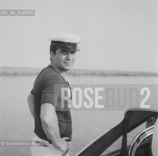 BECAUD GILBERT  (FRANCIA) / MUSICA POP CANTANTE/ A VENEZIA 1964 © ARCHIVIO Graziano Arici/Rosebud2 ...