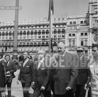 POLITICA / IL PRESIDENTE GENERALE CHARLES DE GAULLE (FRANCIA) IN VISITA A VENEZIA / 1967 - © ARCHIVIO Graziano Arici/Rosebud2 .