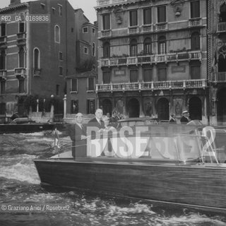 POLITICA / IL PRESIDENTE GENERALE CHARLES DE GAULLE (FRANCIA) IN VISITA A VENEZIA / IN MOTOSCAFO / 1967 - © ARCHIVIO Graziano Arici/Rosebud2 