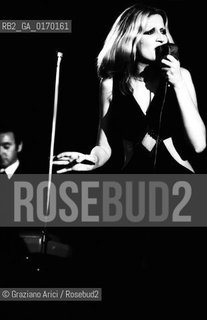 MUSICA / LA CANTANTE MINA MAZZINI IN CONCERTO ALLHOTEL EXCELSIOR / 1969 - © ARCHIVIO Graziano Arici/Rosebud2 .