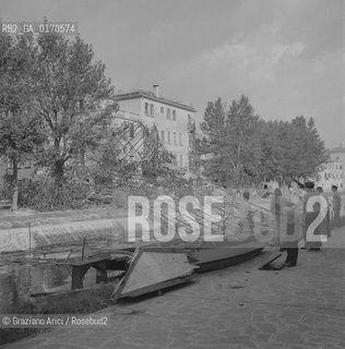 VENEZIA CASTELLO / TROMBA DARIA A S.ELENA / MOTOSCAFO  VAPORETTO  /11/9/1970 E GIORNI SEGUENTI - © ARCHIVIO Graziano Arici/Rosebud2 