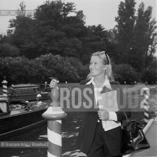CINEMA / LATTRICE MARINA VLADY (URSS) AL LIDO / ARRIVO IN DARSENA DELLEXCELSIOR / MOTOSCAFI / FILM BREVE STORIA DI UN PICCOLO RACCONTO  / MOSTRA INTERNAZIONALE DARTE CINEMATOGRAFICA, BIENNALE 1969 - © ARCHIVIO Graziano Arici/Rosebud2 .