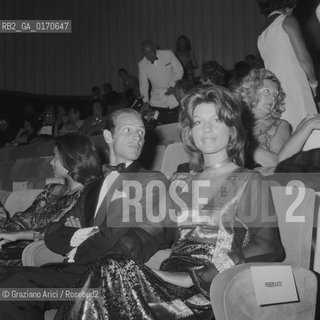 CINEMA / IL CONTE GIOVANNI VOLPI CON UNAMICA / MOSTRA INTERNAZIONALE DARTE CINEMATOGRAFICA, BIENNALE 1971 - © ARCHIVIO Graziano Arici/Rosebud2 