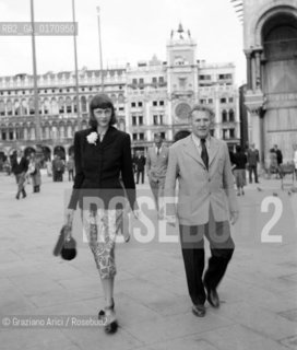 THE PAINTERS MARC CHAGALL WITH HIS WIFE VIRGINIA HAGGARD - VENICE - 1948 © ARCHIVIO Graziano Arici/Rosebud2  / ARTE / PITTORE