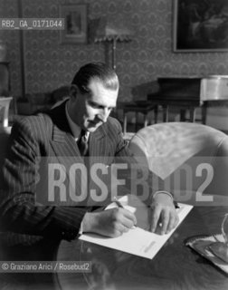 THE KING OF SPAIN JUAN IN LAUSANNE - 1948 © ARCHIVIO Graziano Arici/Rosebud2  / NOBILE