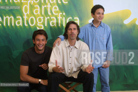 06/09 - VENICE - 58. INTERNATIONAL FILM FESTIVAL - ABRIL DESPEDACADO - THE ACTOR RODRIGO SANTORO, THE DIRECTOR WALTER SALLES AND THE ACTOR RAVI RAMOS LACERDA - ©Graziano Arici/Rosebud2