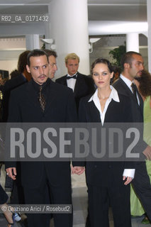 08/09 - VENICE - 58.INTERNATIONAL FILM FESTIVAL - FROM HELL - THE ACTOR JOHNNY DEPP WITH HIS WIFE VANESSA PARADIS  - Graziano Arici/Rosebud2