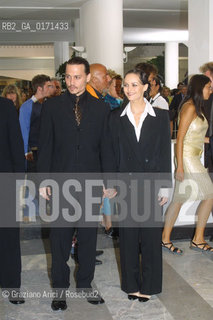 08/09 - VENICE - 58.INTERNATIONAL FILM FESTIVAL - FROM HELL - THE ACTOR JOHNNY DEPP WITH HIS WIFE VANESSA PARADIS  - Graziano Arici/Rosebud2