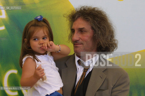 06/09 - VENICE - 58. INTERNATIONAL FILM FESTIVAL - SAUVAGE INNOCENCE - THE DIRECTOR PHILIPPE GARREL WITH HIS DAUGHTER LENA  - ©Graziano Arici/Rosebud2