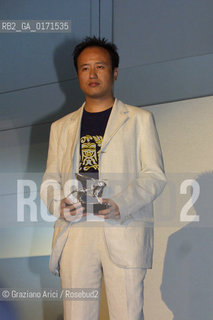 08/09 - VENICE - 58.INTERNATIONAL FILM FESTIVAL - PREMIO SPECIALE GIURIA CINEMA DEL PRESENTE -  HAIXIAN - THE DIRECTOR ZHU WEN - ©Graziano Arici/Rosebud2