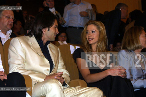 05/09 - VENICE - 58. INTERNATIONAL FILM FESTIVAL - THE TRIUMPH OF LOVE - THE ACTRESS MIRA SORVINO WITH HER BOYFRIEND , THE ACTOR OLIVIER MARTINEZ - ©Graziano Arici/Rosebud2 