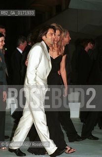 05/09 - VENICE - 58. INTERNATIONAL FILM FESTIVAL - THE TRIUMPH OF LOVE - THE ACTRESS MIRA SORVINO WITH HER BOYFRIEND , THE ACTOR OLIVIER MARTINEZ - ©Graziano Arici/Rosebud2