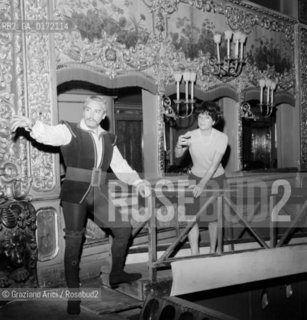 THE OPERA SINGER MARIO DEL MONACO WITH THE CHOREOGRAPH LUCIANA NOVARO IN THE THEATRE LA FENICE- 1968 - ©Graziano Arici/Rosebud2 / CANTANTE LIRICO / COREOGRAFO/ LA FENICE