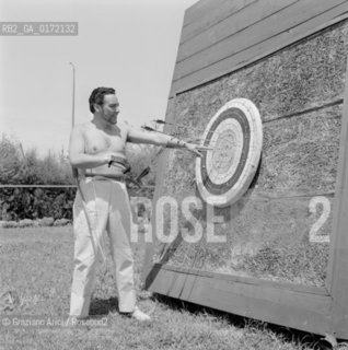 THE OPERA SINGER MARIO DEL MONACO AT HIS HOME - LANCENICO - 1961 - ©Graziano Arici/Rosebud2 / CANTANTE LIRICO