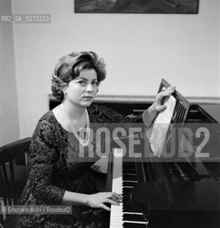 THE OPERA SINGER  MARCELLA POBBE IN VENICE - 1962 © ARCHIVIO Graziano Arici/Rosebud2  / MUSICA/ CANTANTE LIRICO