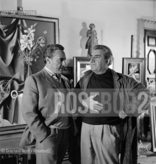 THE PAINTER GREGORIO SCILTIAN WITH THE OPERA SINGER MARIO DEL MONACO AT HIS STUDIO IN VENICE - 1968 - © ARCHIVIO Graziano Arici/Rosebud2  / ARTE / PITTORE / MUSICA / CANTANTE LIRICO