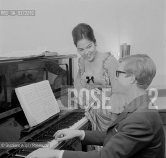 THE OPERA SINGER RUKMINI SUKHAWATI - VENICE - 1961 © ARCHIVIO Graziano Arici/Rosebud2  / MUSICA / CANTANTE LIRICO