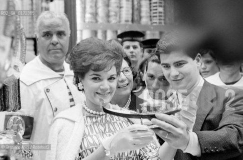 THE SINGER CONNIE FRANCIS - VENEZIA - 1961 © ARCHIVIO Graziano Arici/Rosebud2  / MUSICA / POP ROCK / CANTANTE