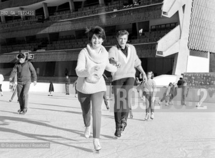 THE  SINGER JOHNNY HALLYDAY - CORTINA - 1961 © ARCHIVIO Graziano Arici/Rosebud2  / MUSICA / POP ROCK / CANTANTE / PATTINARE